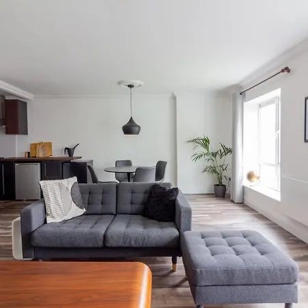 Apartmán Guestready - Mystic Interiors Near The City Centre